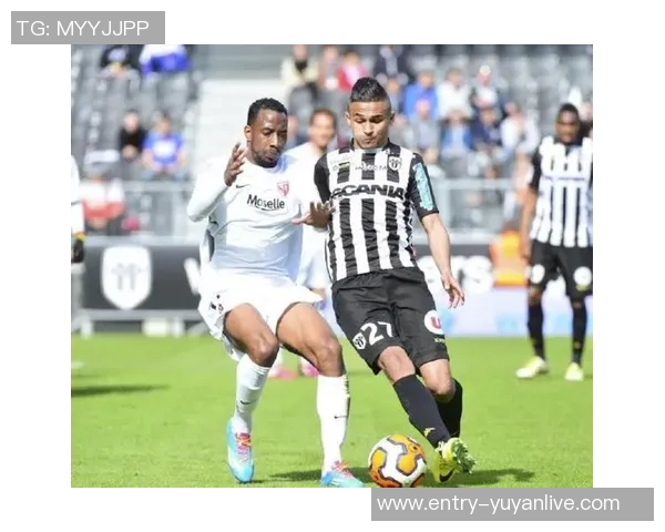 昂热与里昂的精彩对决结果揭晓赛季表现分析与未来展望 昂热与里昂的精彩对决结果揭晓赛季表现分析与未来展望